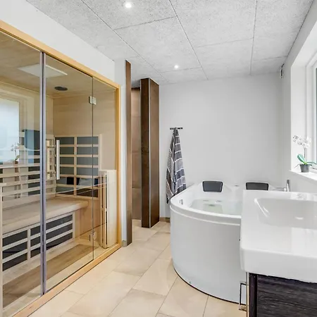 Gorgeous Home In Blavand With Sauna *