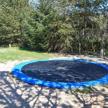 With A Fireplace 02 בית נופש