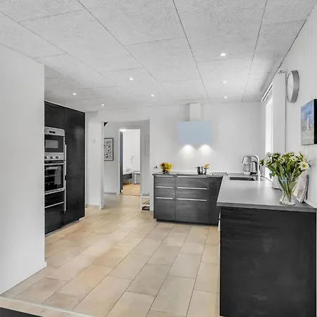 Gorgeous In With Kitchen * Blåvand